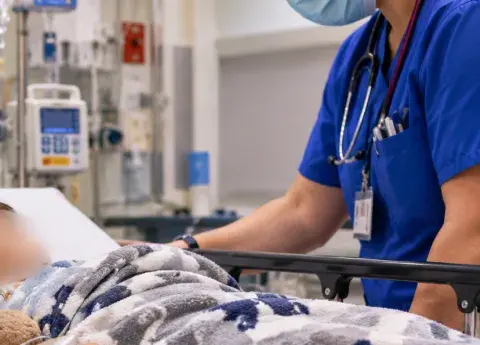 Hospital Puerto Montt revisará atención pediátrica tras reclamo de madre de un paciente
