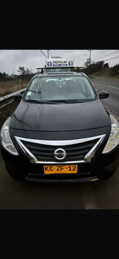 Violento asalto a colectivero en Frutillar: conductor habría sido intimidado con un cuchillo