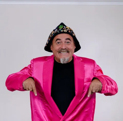 Paul Vásquez “El Flaco” promete humor de contingencia en Dreams