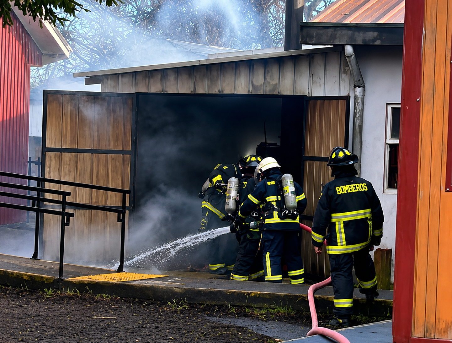 Emergencia en Escuela Claudio Matte: falla en caldera obligó a evacuar a estudiantes y docentes