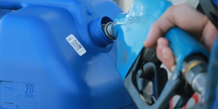 Restringen de manera preventiva la venta de combustibles en bidones en varias regiones