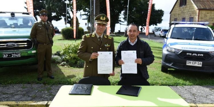 Municipalidad de Frutillar y Carabineros de Chile firman convenio de colaboración OS14
