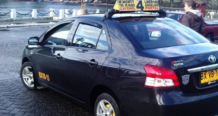 Usuarios del transporte públicorechazan nueva alza de tarifas decolectivos en Puerto Montt y denuncian malos servicios