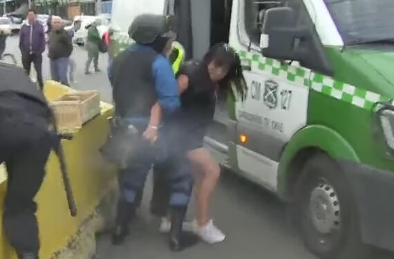En video se registró un tiroteo en Lo Valledor: Tres personas resultaron heridas