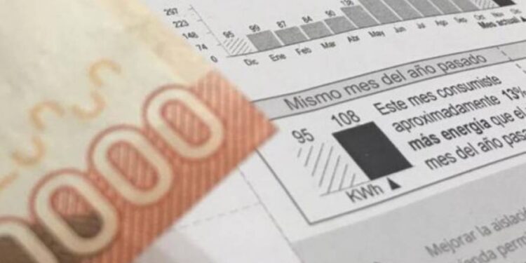 ¡A prepararse!: Puerto Montt será una de las comunas con mayor alza en las cuentas de luz