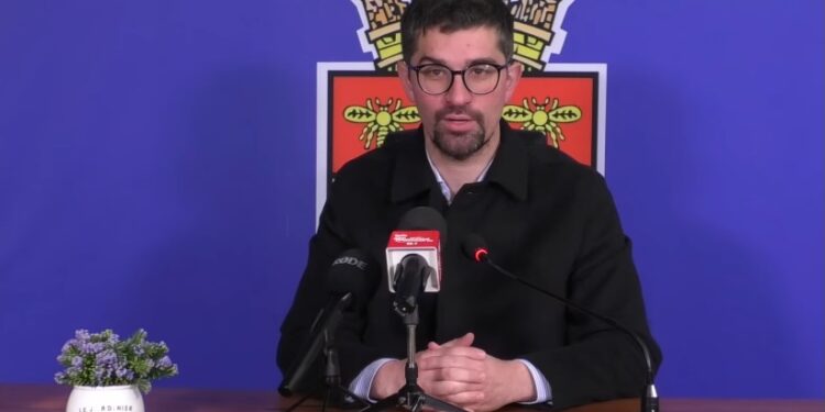 Municipalidad de Frutillar inicia sumarios administrativos por irregularidades en licencias de funcionarios