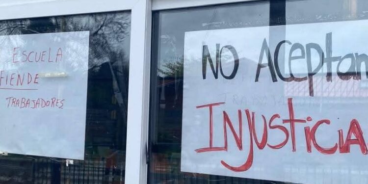 Funcionarios de la Escuela Alberto Hurtado solicitan reconsiderar desvinculación de cuatro integrantes del establecimiento