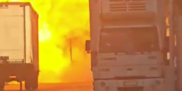 Explosión de camión en la Región Metropolitana deja al menos tres fallecidos y diez heridos