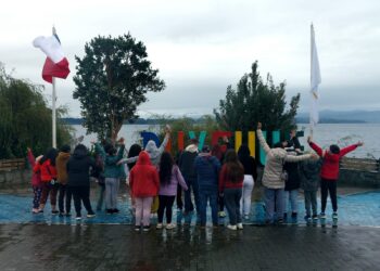 Sernatur y Servicio de Protección Especializada impulsan viaje de Turismo Familiar en Los Lagos