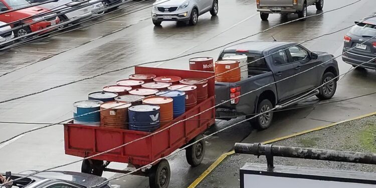 🔴 Incertidumbre y malestar ciudadano marcan escenario tras fuerte alza de combustibles en Chile